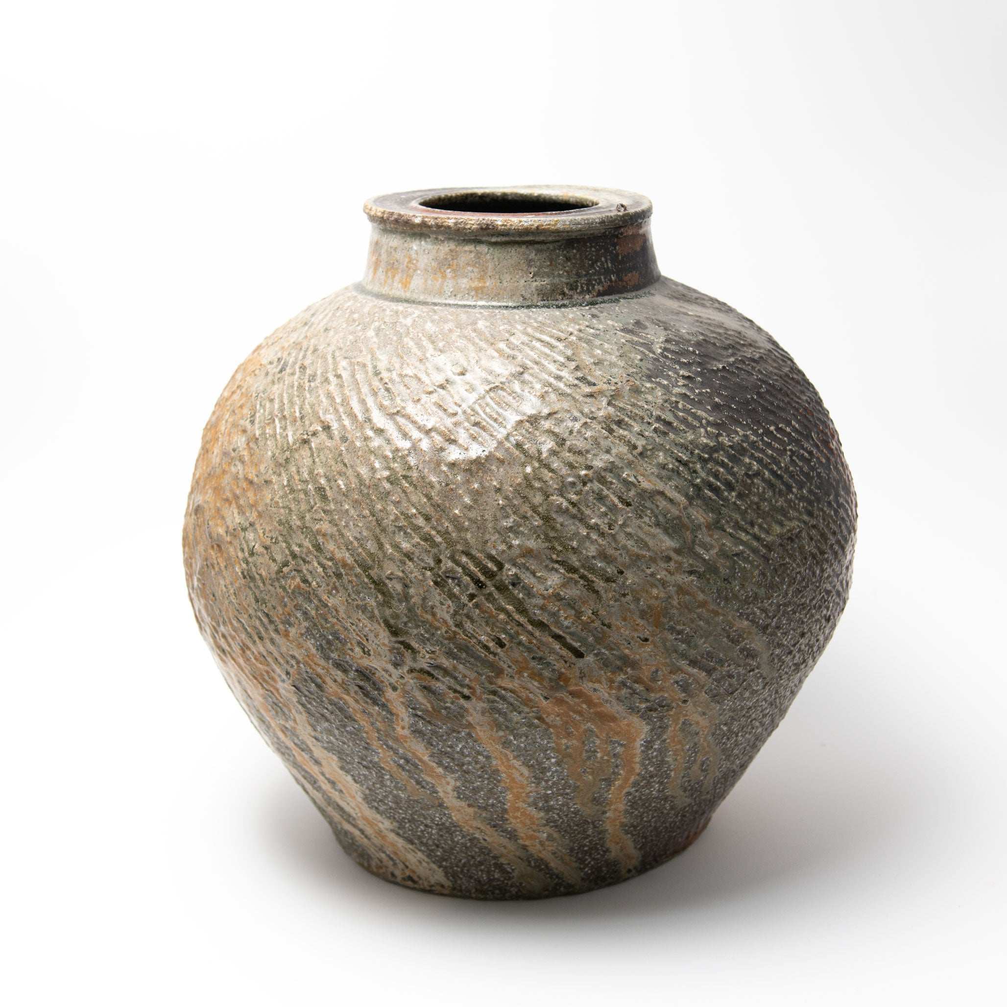 Grand vase en frêne