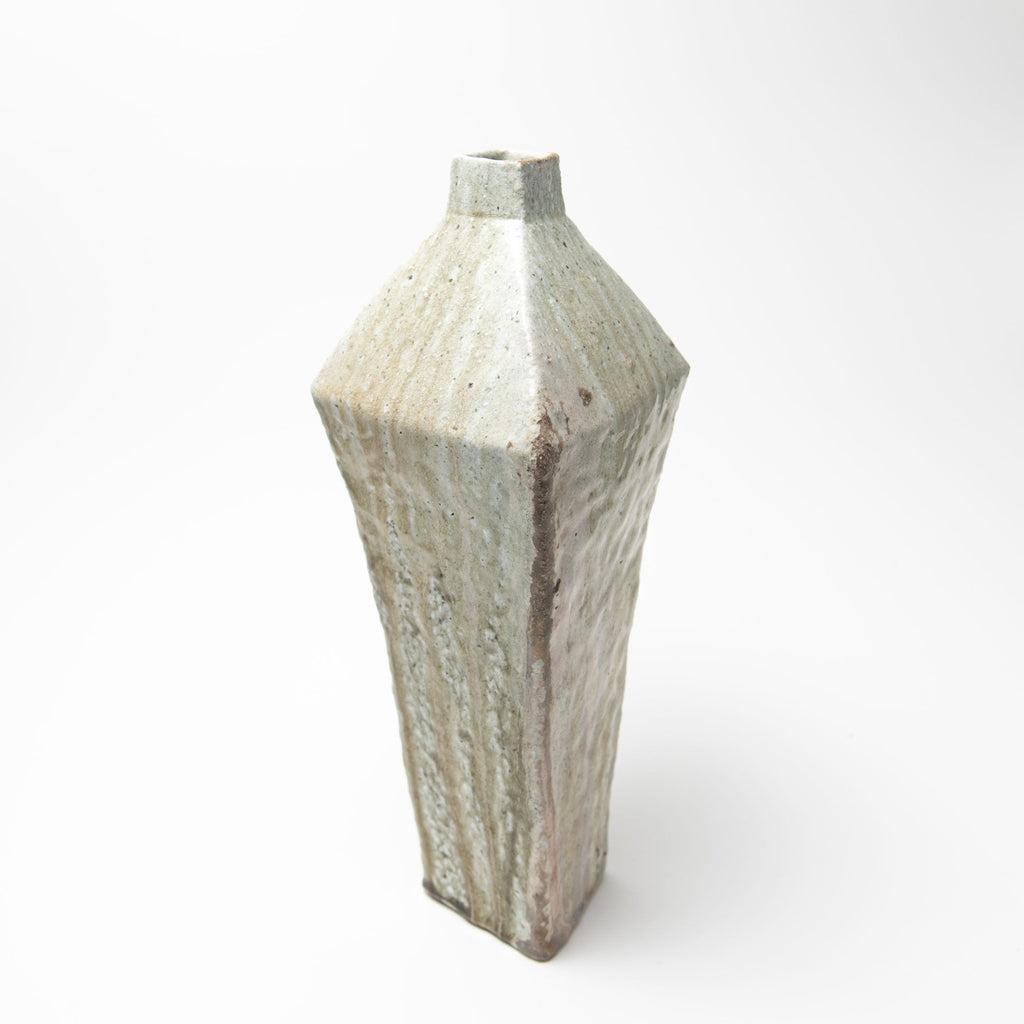Vase en frêne cuit au feu de bois