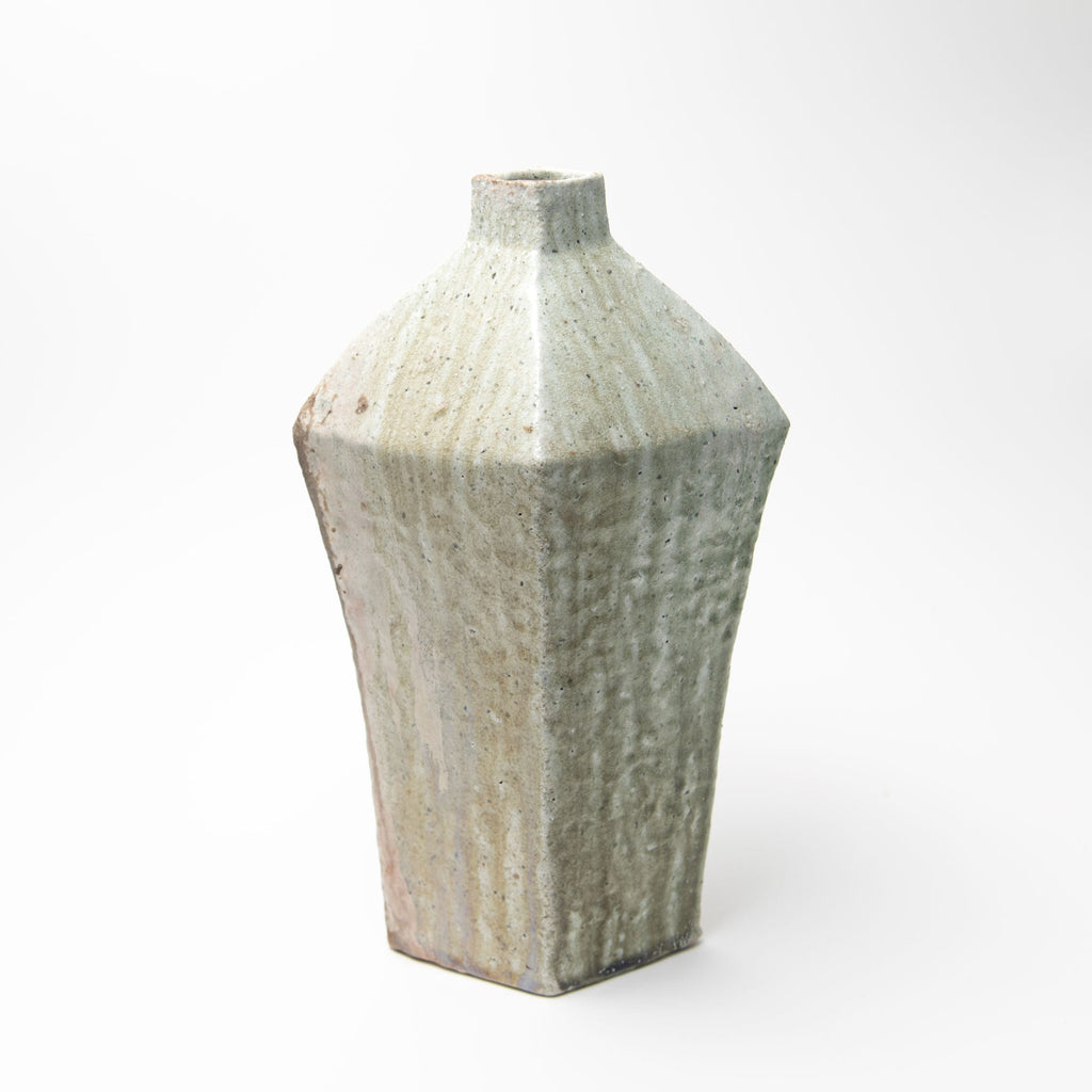 Vase en frêne cuit au feu de bois